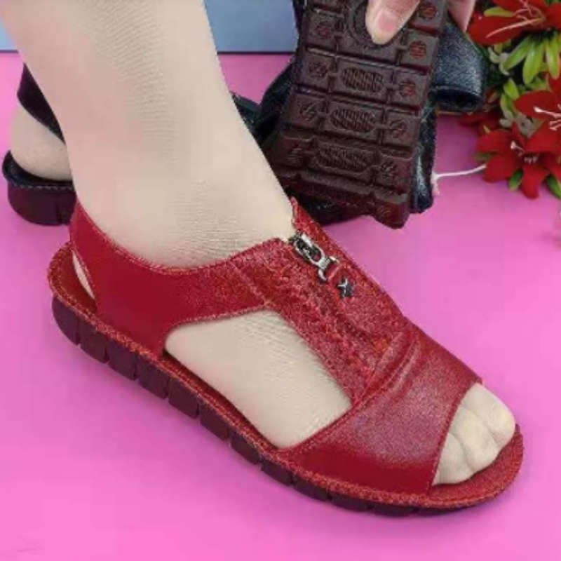 Short Leather Sandals™
